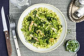 Coquillettes à l'escalope de dinde et pesto de pistaches